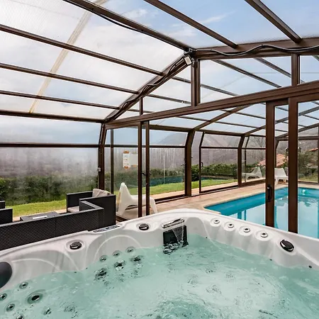 Country house La Cerra Pajares (Asturias)