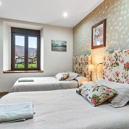 La Cerra Country house